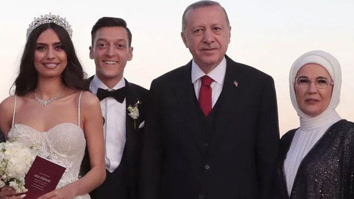 Mesut Özil'den Cumhurbaşkanı Erdoğan için bir destek paylaşımı daha: Değerini bil