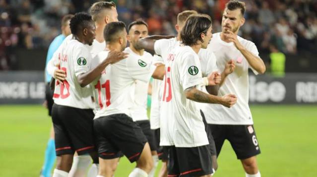 Sivasspor, Romanya'da kazandı! Avrupa'da iddiasını arttırdı