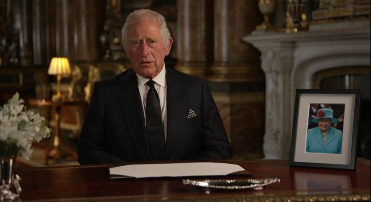 Son dakika: İngiltere Kralı Charles, ilk kez halka seslendi: Anayasa ülkemizin temelini oluşturacak