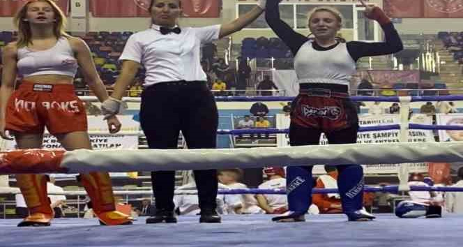 Türkiye Kick Boks Turnuvası'nda Sakaryalı şampiyon