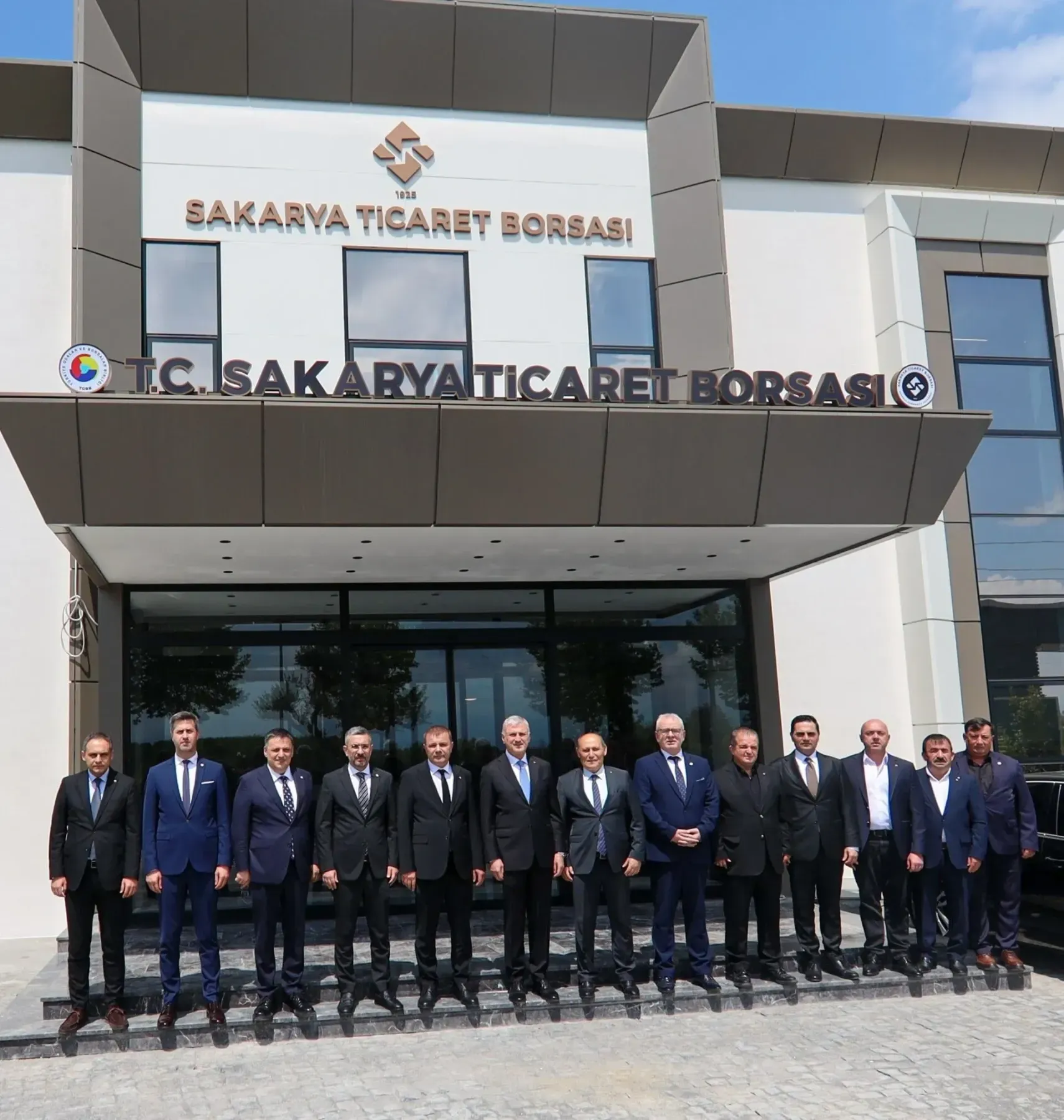 Sakarya Ticaret Borsası’nın Yeni Hizmet Binasına Yoğun İlgi