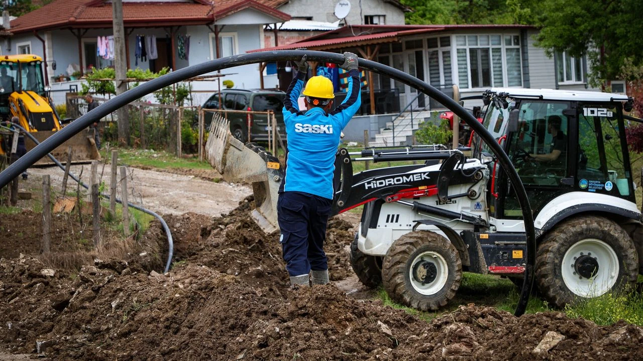 Kaynarca Ömerağa’da içme suyu hattı yenileniyor
