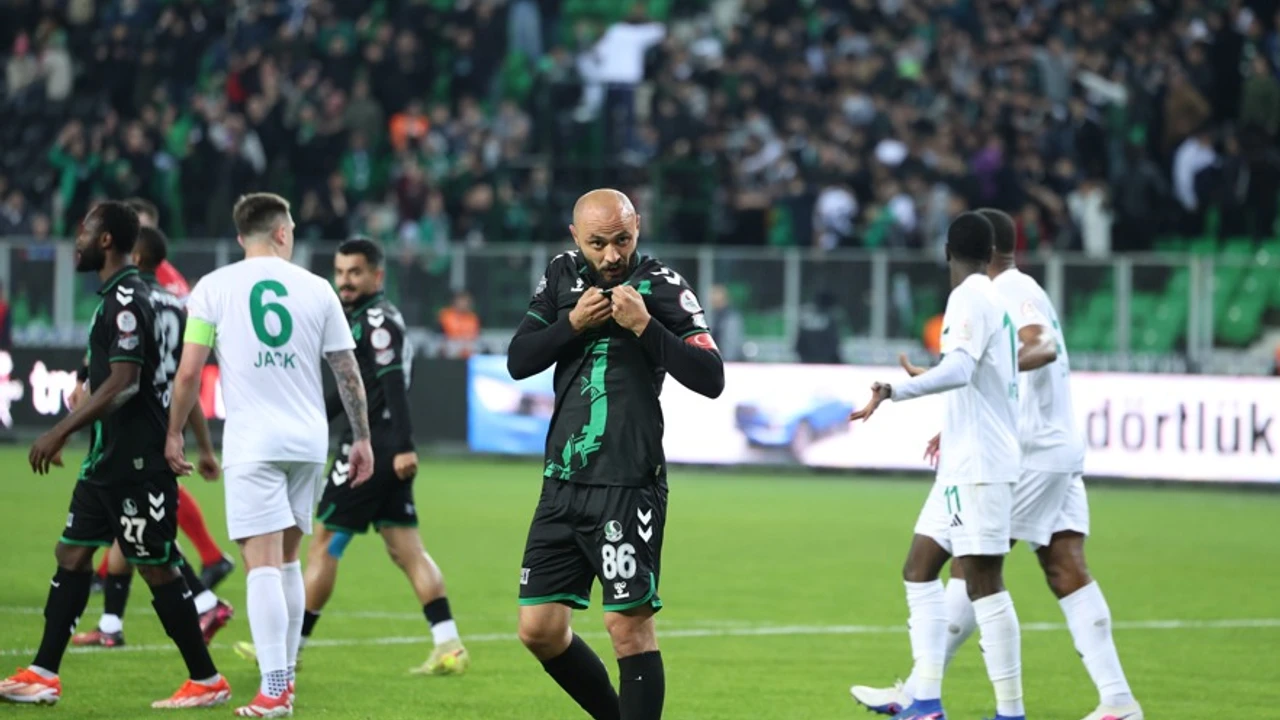 Sakaryaspor’da Gözler Kongrede: Futbolcular Beklemede