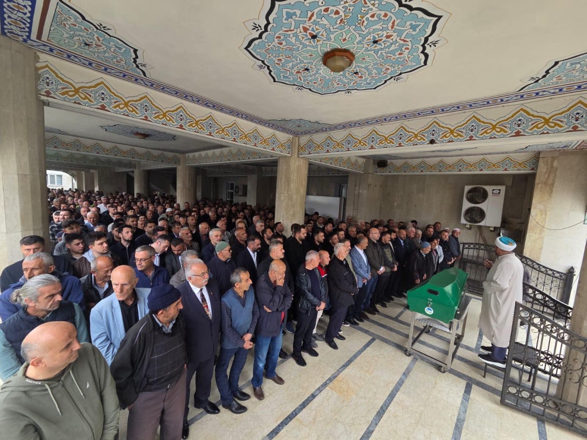 Hüseyin Ekşi’yi acı gününde yalnız bırakmadılar