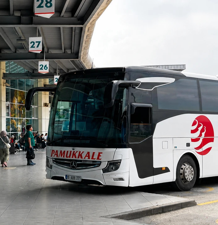 Sakarya Otogarı’nda Bayram Dönüş Yoğunluğu