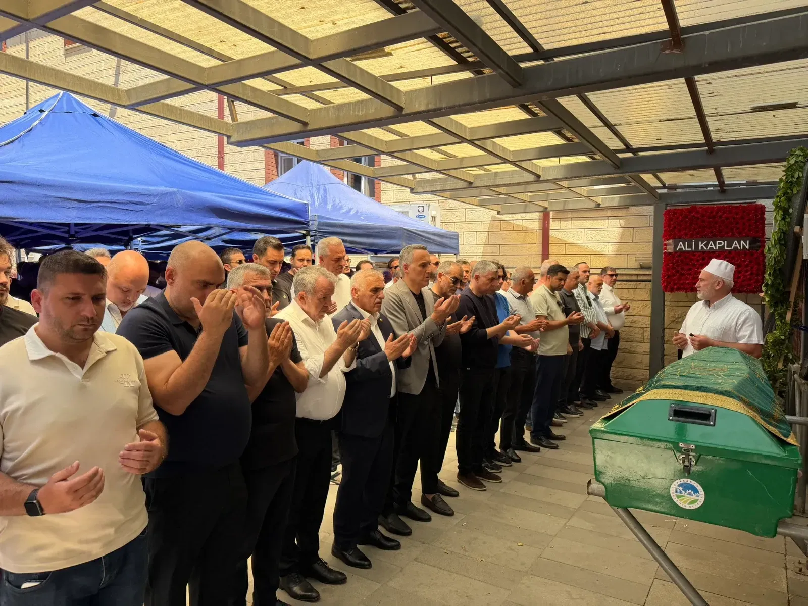 Dişli ailesinin büyüğü Alaattin Dişli son yolculuğuna uğurlandı
