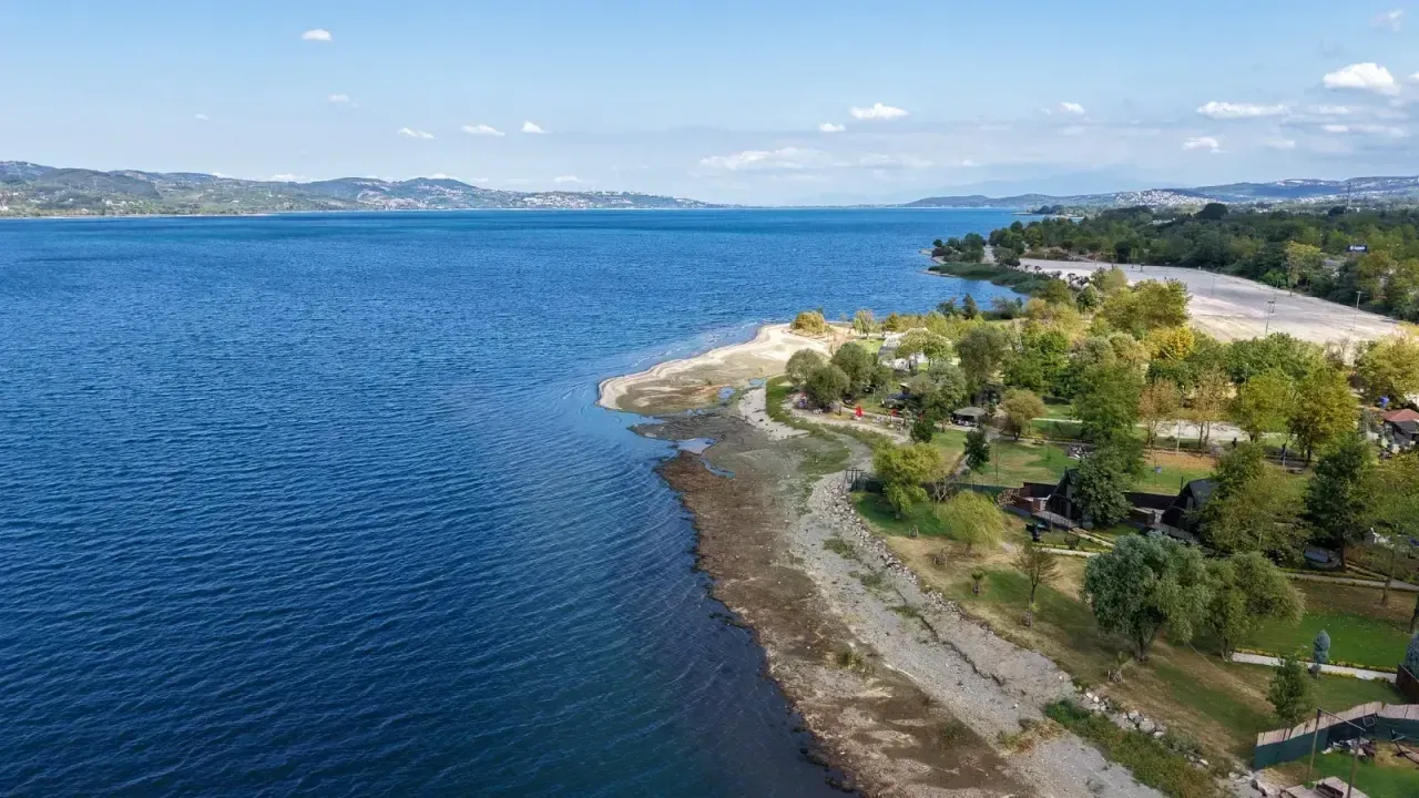 Sapanca Gölü’nde Seviyede Düşüş Endişesi