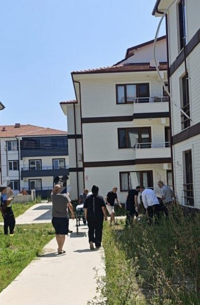 Klima montajı sırasında feci kaza: 17 yaşındaki işçi 3. kattan düştü