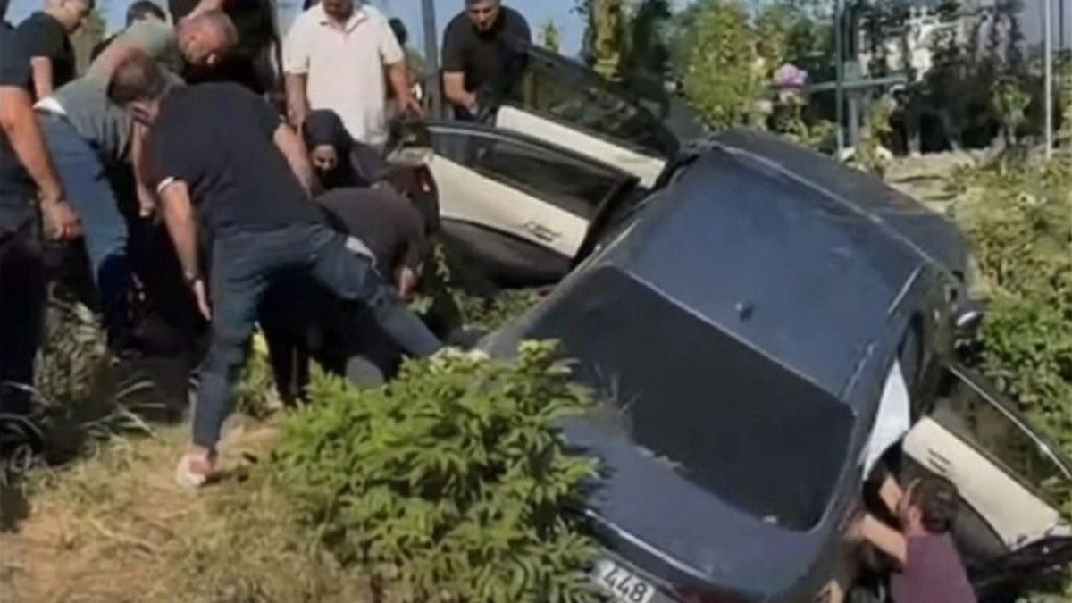 Dakikalar içinde iki acı ölüm! Anne ile kızı yaşamını yitirdi