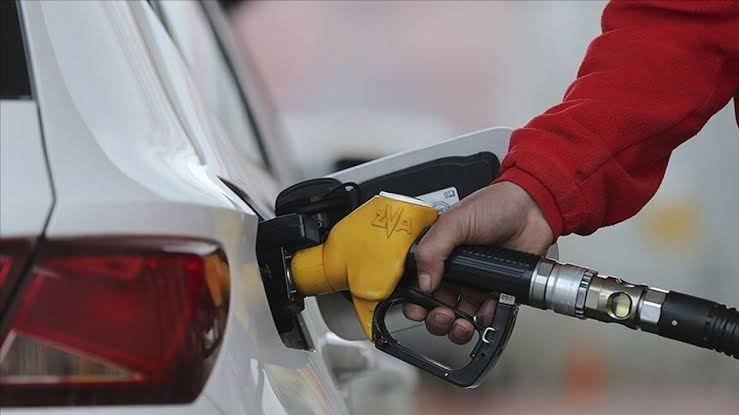 Motorine 1 lira 30 kuruş zam! Sakarya'da litre fiyatı 67 lirayı aştı