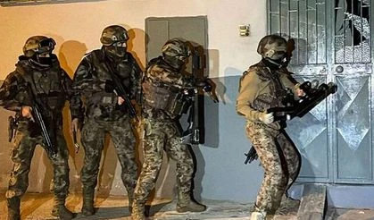 Sakarya'da organize suç örgütlerine operasyon! 74 şüpheli gözaltında