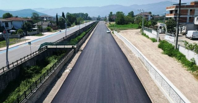 Karacasu Projesi'nde sona doğru: Asfalt serimi başladı