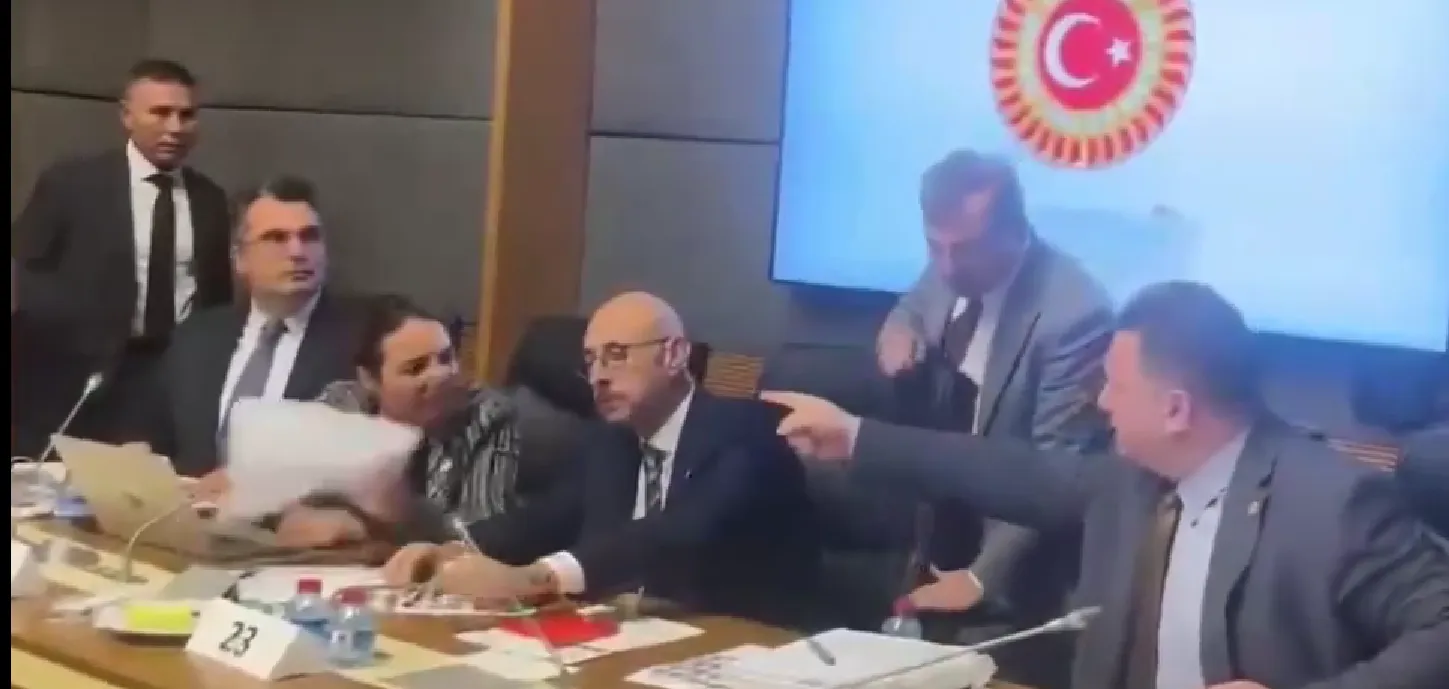 TBMM'de gerilim yükseldi: Bülbül masayı yumrukladı, Dalgın'ın üzerine yürüdü