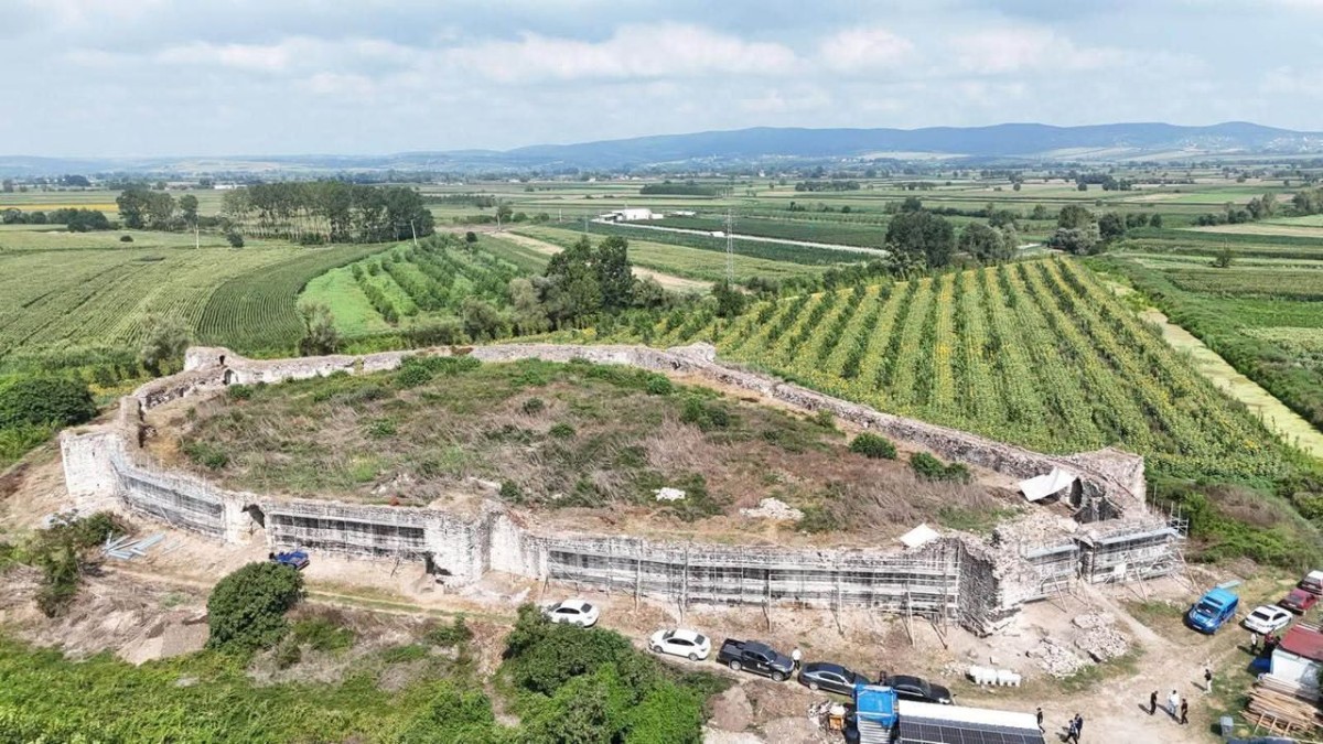 Harmantepe Kalesi’nde restorasyon çalışmaları sürüyor
