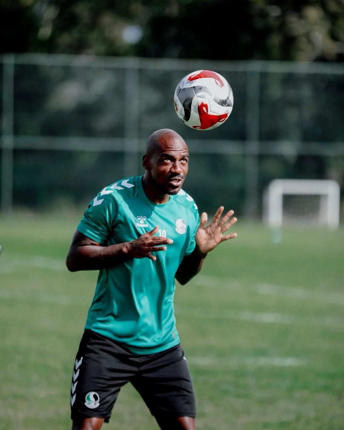 Bir şok da Kakuta’dan!