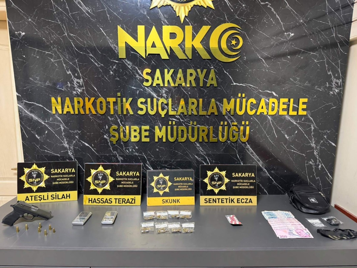 81 kilogram bonzai üretimine yetecek maddeyle yakalandılar