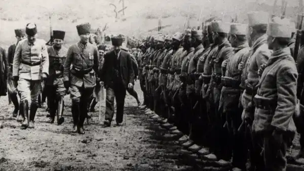 Sakarya’dan 30 Ağustos mesajları: Zafer Bayramı’nın 104. yılı kutlandı
