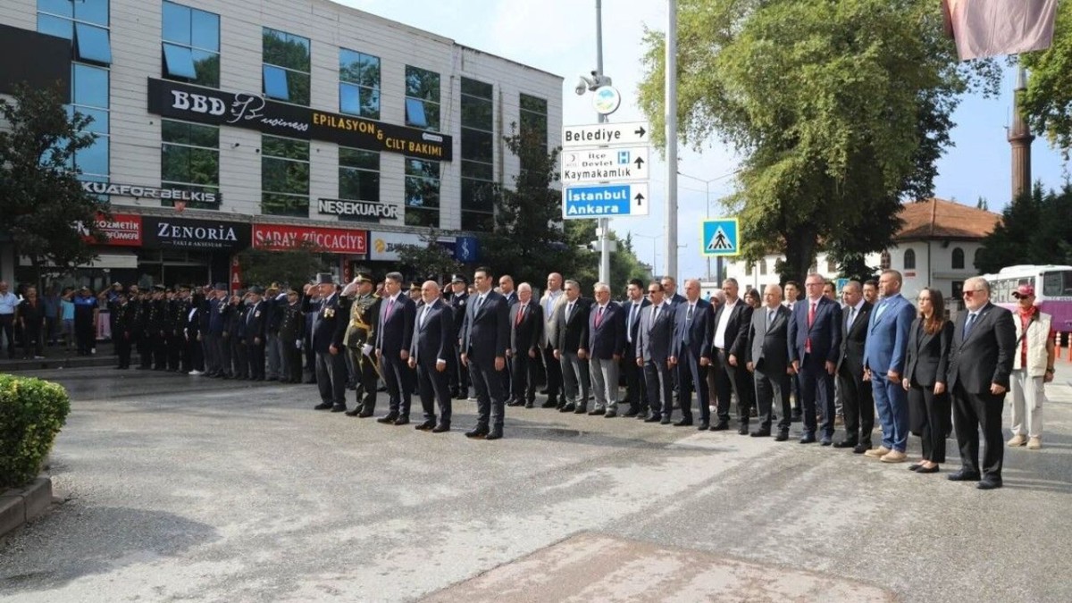 Büyük Zafer’in 104. yılı Hendek’te kutlandı