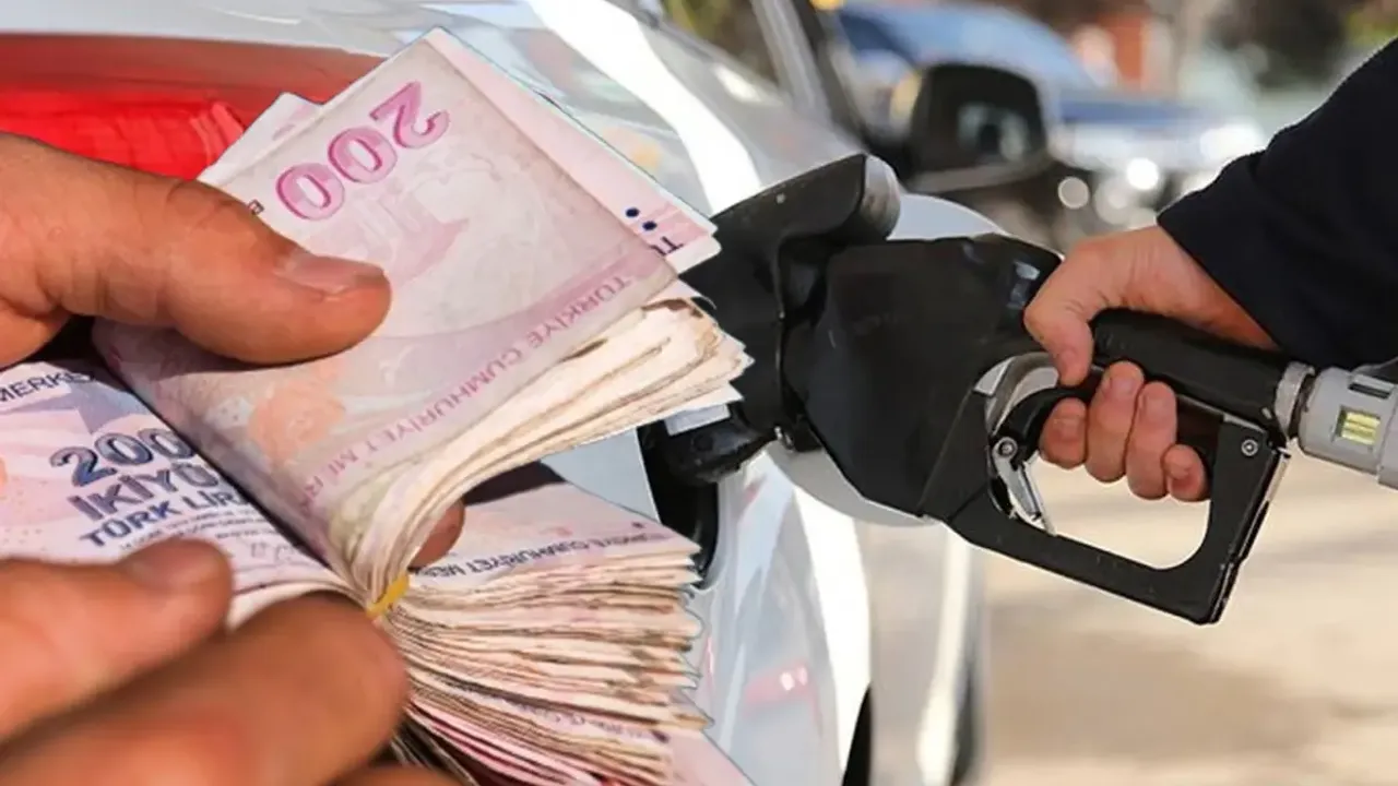 Sakarya’da benzinin litresi 80 TL’yi aştı