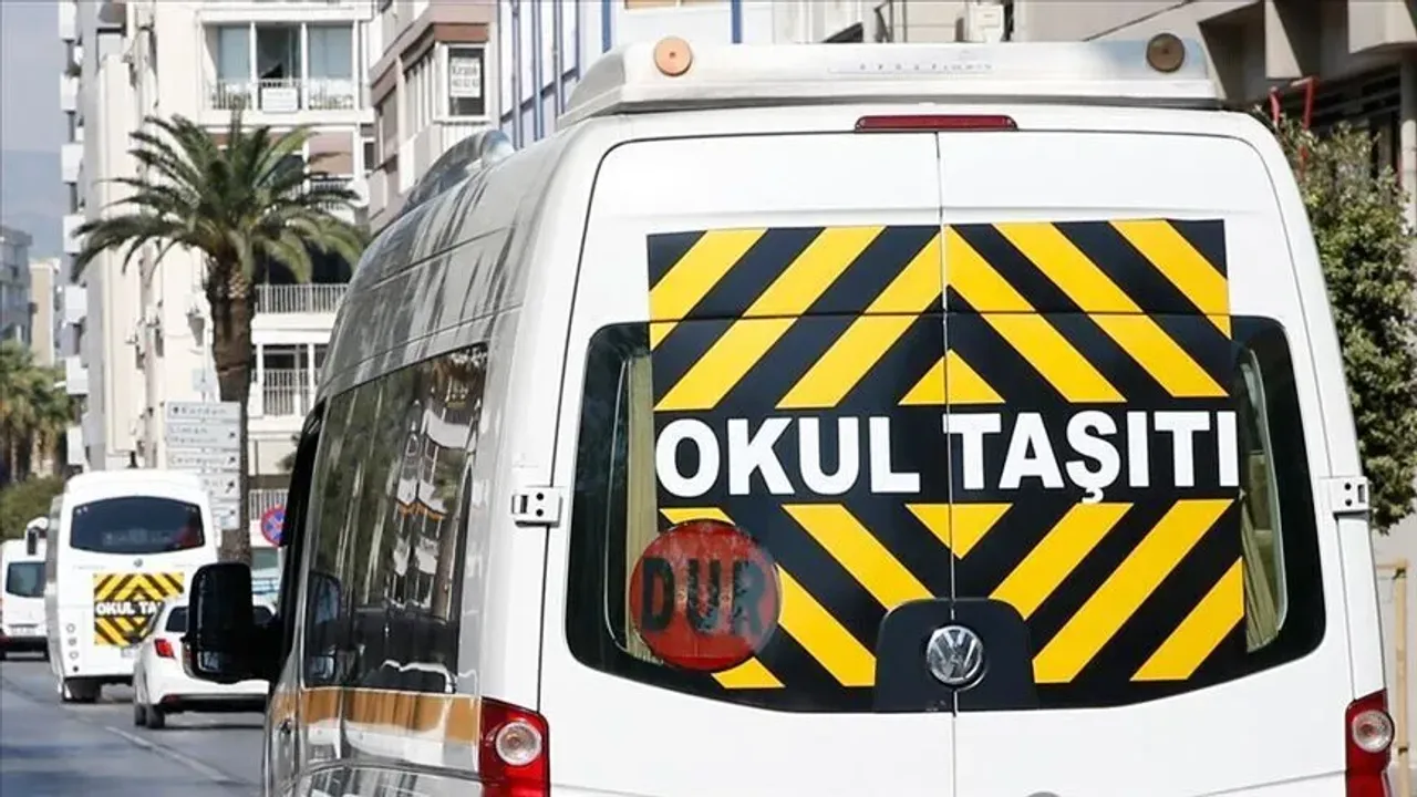 Okul servisinin çarptığı 72 yaşındaki adam hayatını kaybetti