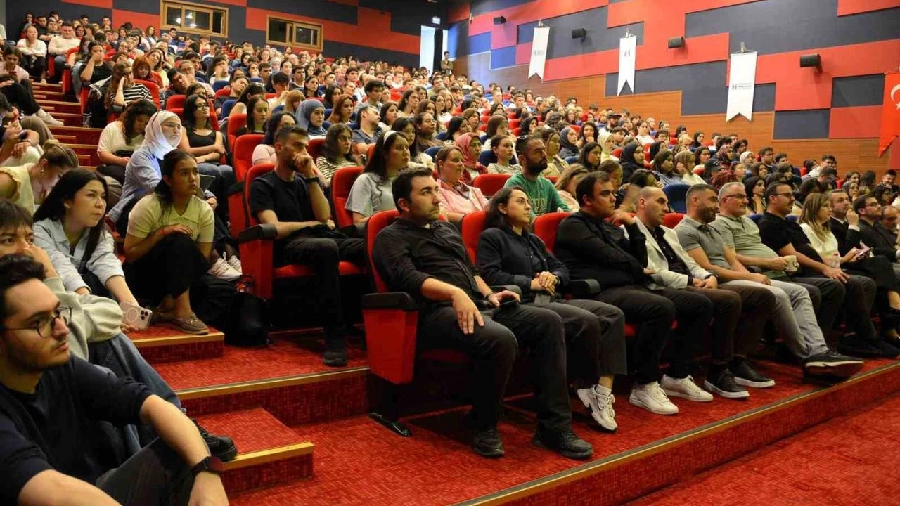SUBÜ’de yeni akademik yıl ‘İlk Ders’ etkinlikleriyle başladı