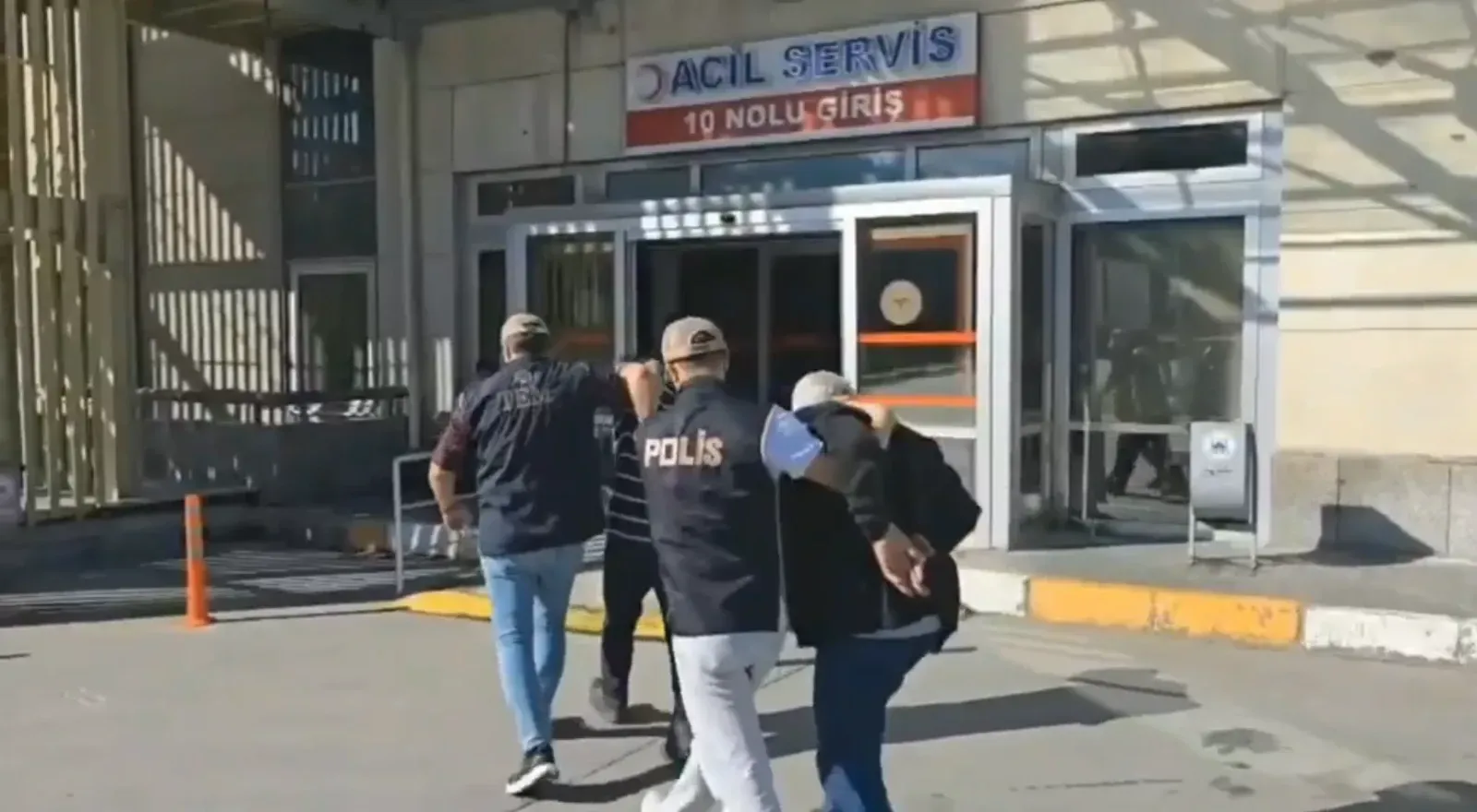 Sakarya’da DEAŞ operasyonu: 3 şüpheli tutuklandı
