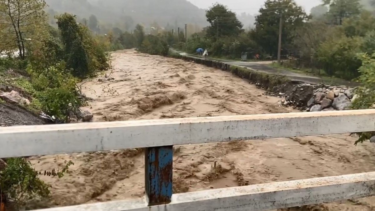 Kanlıçay Deresi’nde ıslah çalışması yapıldı