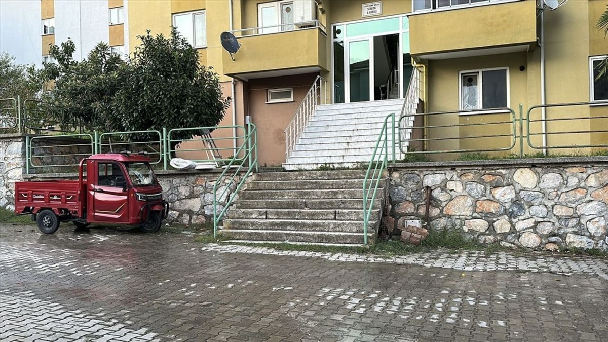 Adapazarı’nda komşu kavgasında zanlı tutuklandı