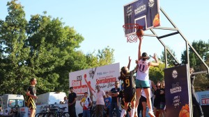 Büyükşehir’den basketbolseverlere turnuva heyecanı