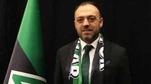 Başkan Zengin’den yaşlı teyzeye loca sözü