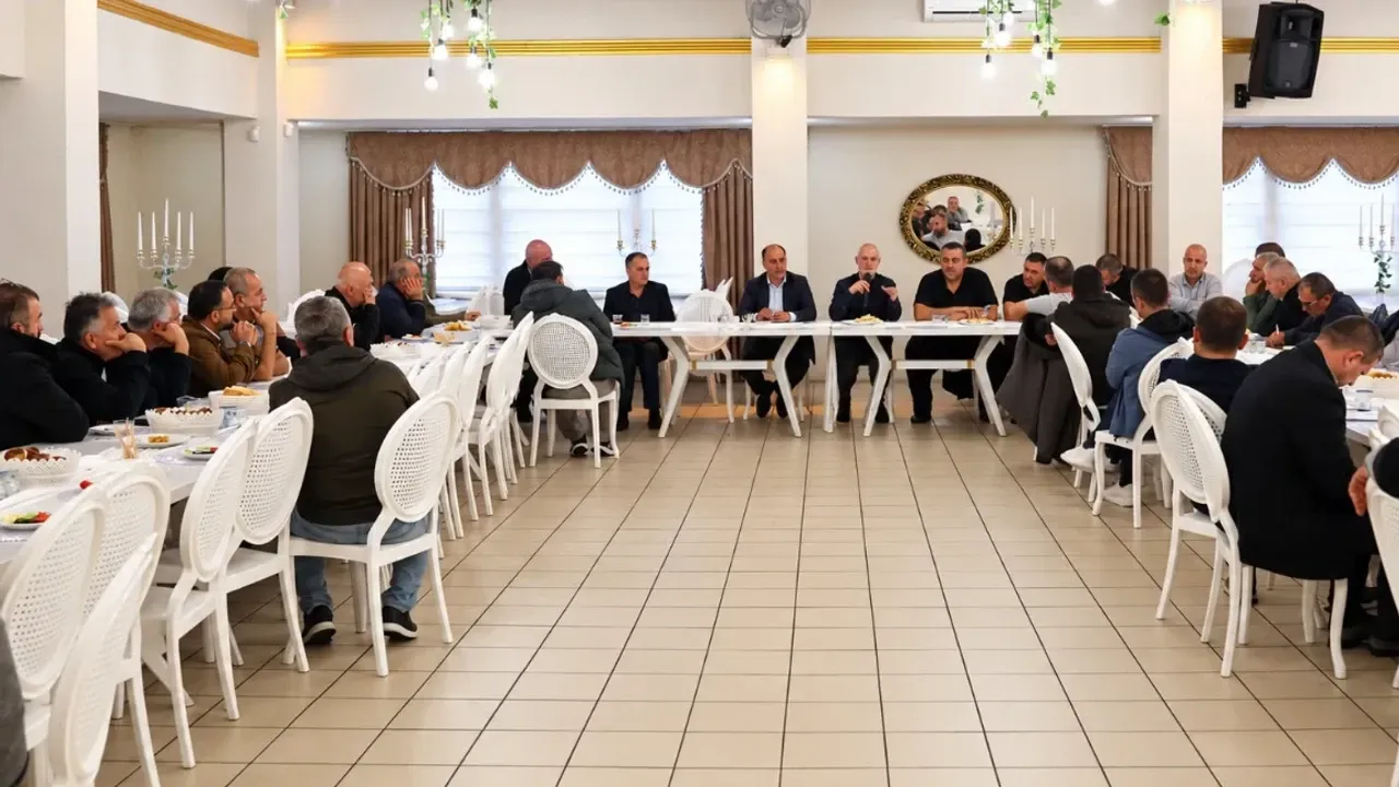 Sakarya’da taksicilerin sorunları masaya yatırıldı
