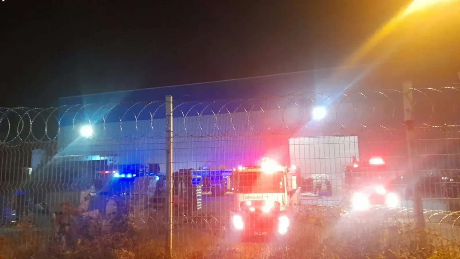 Akyazı’da ASAŞ Alüminyum fabrikasında patlama! Yaralılar var